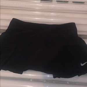 Black nike skirt (tennis or golf)
